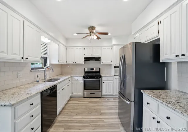 Photo 3 of Sale Pending at 1809 S 84th East Ave, Tulsa, OK 74112 | MLS# 2625155 | Listing updated on 2026-09-01