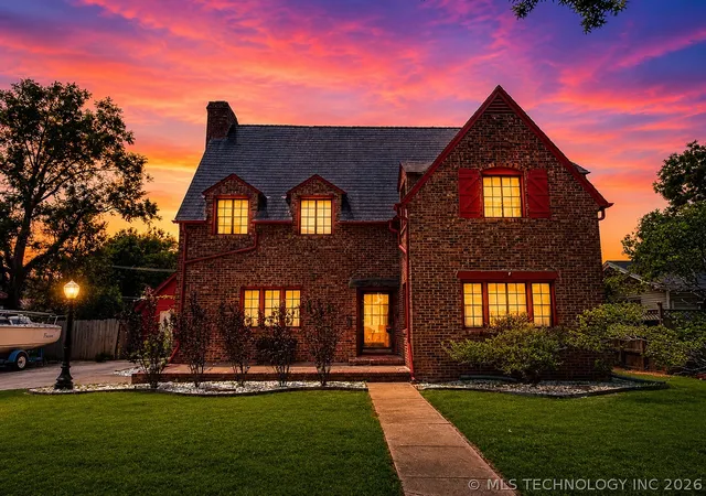 Photo 2 of Sale Pending at 211 S Price Ave, Hominy, OK 74035 | MLS# 2625095 | Listing updated on 2026-09-08
