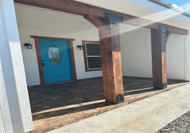 Photo 4 of Single family home for sale at 2200 N 166th Road, Mounds, OK 74047 | MLS# 2624533 | Listing updated on 2026-09-03