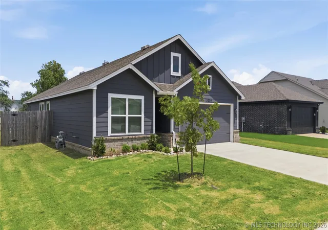 Photo 2 of Single family home for sale at 13209 E 125th Street, Collinsville, OK 74021 | MLS# 2625232 | Listing updated on 2026-10-05