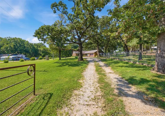 Photo 2 of Single family home for sale at 20692 E 185th Street S, Haskell, OK 74436 | MLS# 2625113 | Listing updated on 2026-09-10