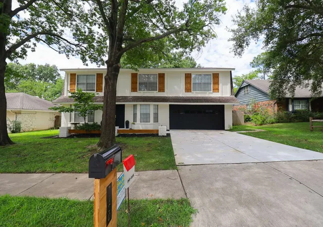 Photo 2 of Single family home for sale at 7120 S 76th Eastavenue, Tulsa, OK 74133 | MLS# 2625276 | Listing updated on 2026-09-10