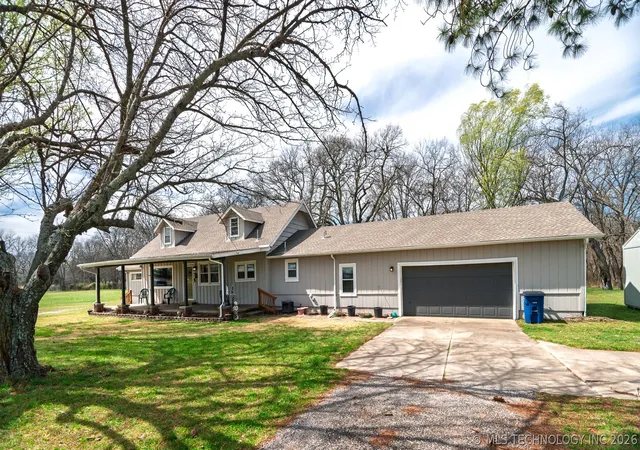 Photo 3 of Single family home for sale at 19202 S 46th East Ave, Bixby, OK 74008 | MLS# 2625322 | Listing updated on 2026-09-03