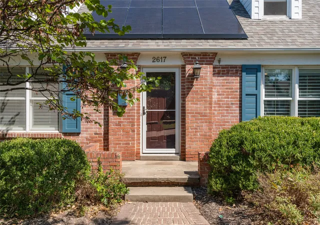 Photo 3 of Single family home for sale at 2617 E 18th Street, Tulsa, OK 74104 | MLS# 2624450 | Listing updated on 2026-09-14