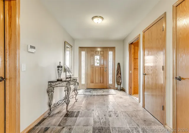 Photo 3 of Single family home for sale at 19190 Valley View Ln, Catoosa, OK 74015 | MLS# 2625141 | Listing updated on 2026-09-01
