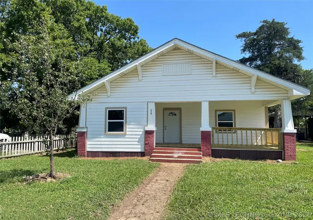 Photo 1 of Single family home for sale at 206 W Main, Bokchito, OK 74726 | MLS# 2625323 | Listing updated on 2026-09-25