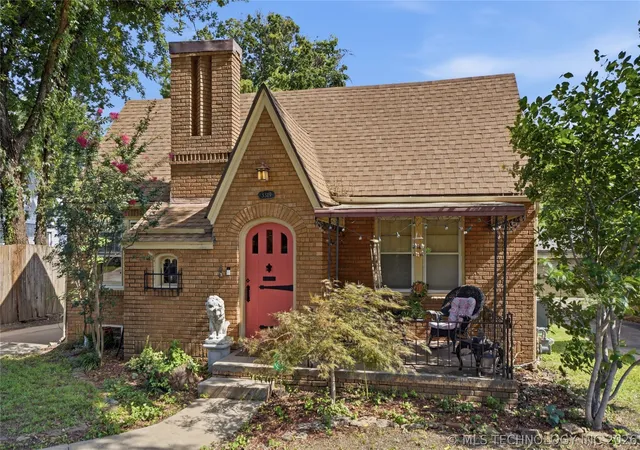 Photo 2 of Sale Pending at 3319 E 8th Street, Tulsa, OK 74112 | MLS# 2625131 | Listing updated on 2026-09-09