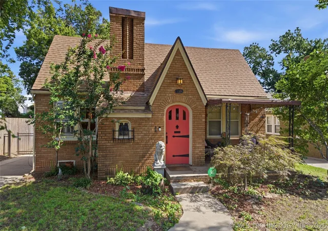 Photo 2 of Sale Pending at 3319 E 8th Street, Tulsa, OK 74112 | MLS# 2625131 | Listing updated on 2026-09-09