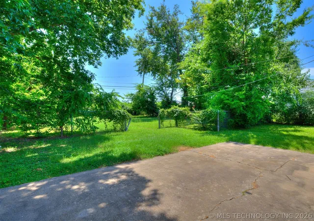 Photo 3 of Single family home for sale at 823 N Darlington Ave, Tulsa, OK 74115 | MLS# 2625433 | Listing updated on 2026-09-04