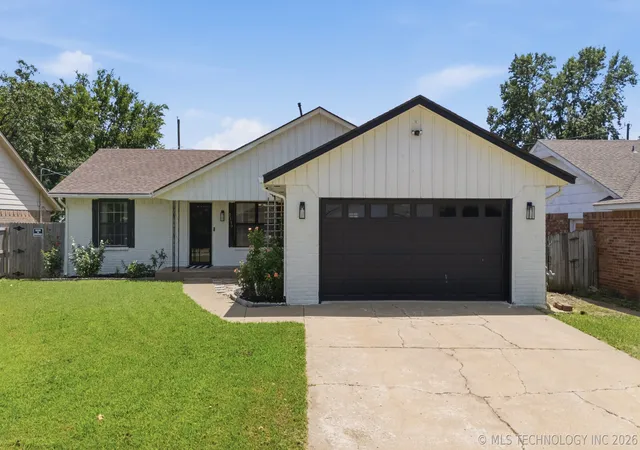 Photo 1 of Single family home for sale at 5119 Lynn Rd, Bartlesville, OK 74006 | MLS# 2625488 | Listing updated on 2026-09-14