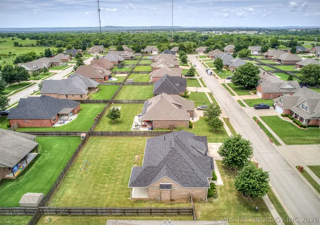 Photo 55 of Single family home for sale at 5507 Nottingham Pl, Bartlesville, OK 74006 | MLS# 2623691 | Listing updated on 2026-08-31