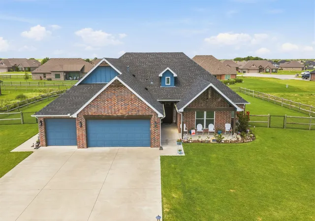 Photo 1 of Single family home for sale at 5565 E 141st Place N, Collinsville, OK 74021 | MLS# 2625623 | Listing updated on 2026-09-14