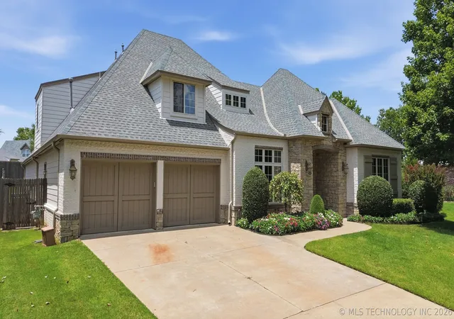 Photo 3 of Single family home for sale at 12218 S Ash Ave, Jenks, OK 74037 | MLS# 2625649 | Listing updated on 2026-09-04