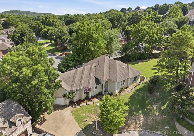Photo 3 of Single family home for sale at 5831 E 75th Place, Tulsa, OK 74136 | MLS# 2625556 | Listing updated on 2026-09-13