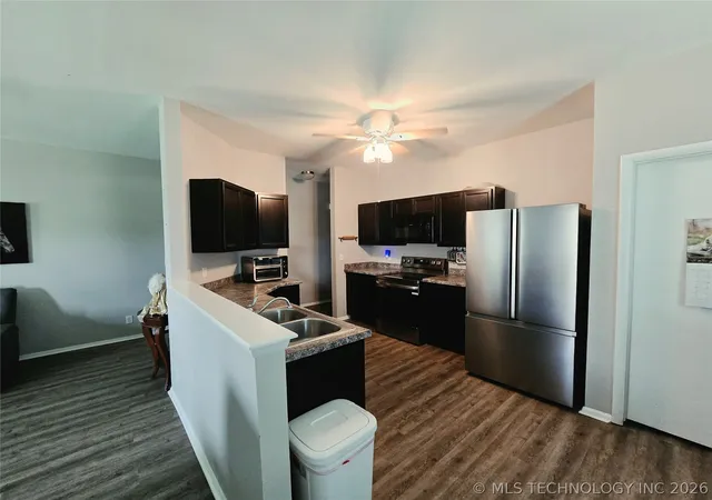Photo 3 of Sale Pending at 2801 Lariat Ln, Claremore, OK 74017 | MLS# 2625754 | Listing updated on 2026-08-31