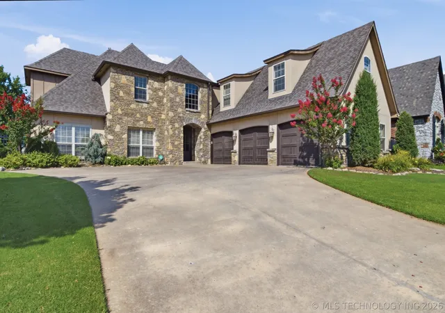 Photo 1 of Single family home for sale at 11874 S Oswego Ave, Tulsa, OK 74137 | MLS# 2625775 | Listing updated on 2026-09-14
