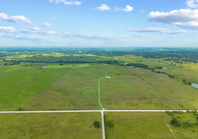 Photo 4 of Manufactured home for sale at 24383 North 4040, Bartlesville, OK 74006 | MLS# 2625833 | Listing updated on 2026-09-02