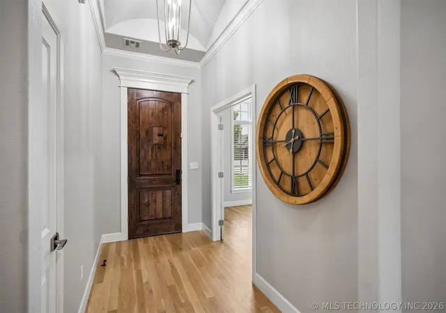 Photo 4 of Single family home for sale at 812 N 88th Street, Broken Arrow, OK 74014 | MLS# 2625768 | Listing updated on 2026-09-06
