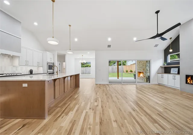 Photo 3 of Single family home for sale at 2405 E 26th Street, Tulsa, OK 74114 | MLS# 2625882 | Listing updated on 2026-10-03