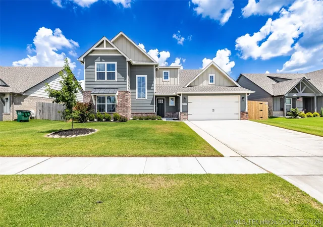 Photo 1 of Single family home for sale at 15711 E 75th Street, Owasso, OK 74055 | MLS# 2625678 | Listing updated on 2026-08-31