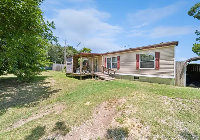 Photo 1 of Manufactured home for sale at 422 N Gibson, Dustin, OK 74839 | MLS# 2625940 | Listing updated on 2026-09-08
