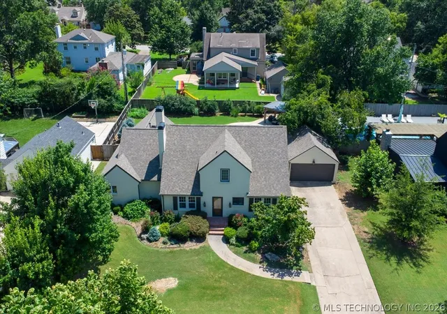 Photo 3 of Sale Pending at 2720 E 22nd Street, Tulsa, OK 74114 | MLS# 2625803 | Listing updated on 2026-09-17