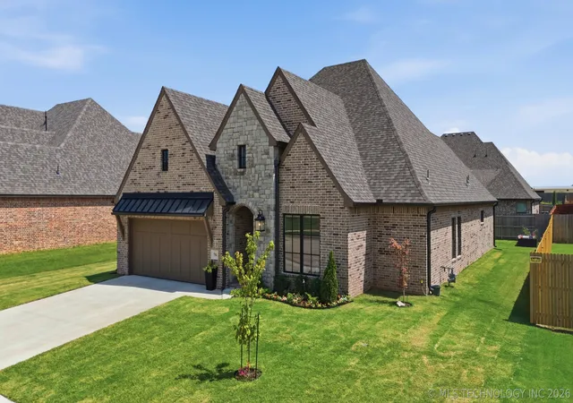 Photo 1 of Single family home for sale at 794 E 148th Place S, Glenpool, OK 74033 | MLS# 2626026 | Listing updated on 2026-09-14