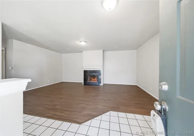 Photo 3 of House for sale at 6619 S Utica Pl, Tulsa, OK 74136 | MLS# 2625003 | Listing updated on 2026-09-28