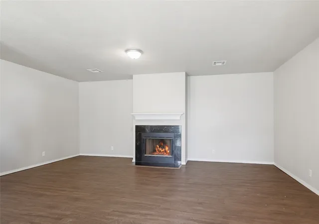 Photo 4 of House for sale at 6619 S Utica Pl, Tulsa, OK 74136 | MLS# 2625003 | Listing updated on 2026-09-28