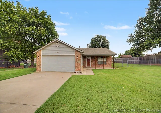 Photo 1 of Sale Pending at 21820 W 12th Street S, Sand Springs, OK 74063 | MLS# 2625466 | Listing updated on 2026-08-31