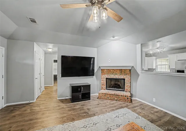 Photo 3 of Sale Pending at 21820 W 12th Street S, Sand Springs, OK 74063 | MLS# 2625466 | Listing updated on 2026-08-31