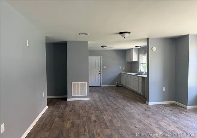 Photo 3 of Sale Pending at 805 N J St, Muskogee, OK 74403 | MLS# 2626200 | Listing updated on 2026-09-13