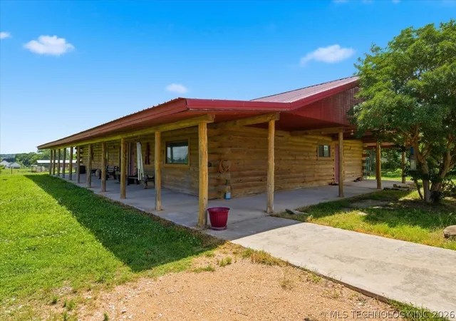 Photo 3 of Sale Pending at 20981 County Rd 1560, Ada, OK 74820 | MLS# 2621646 | Listing updated on 2026-09-14