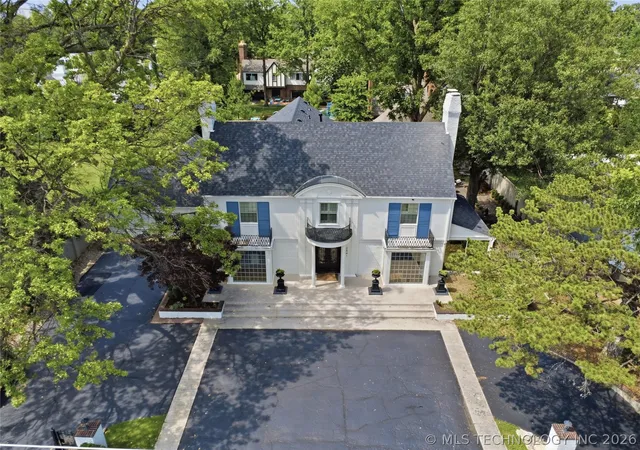 Photo 2 of Mansion for sale at 2441 E 31st Street, Tulsa, OK 74105 | MLS# 2626232 | Listing updated on 2026-08-31