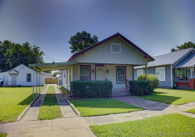 Photo 2 of Single family home for sale at 920 S Price Ave, Hominy, OK 74035 | MLS# 2626300 | Listing updated on 2026-09-01