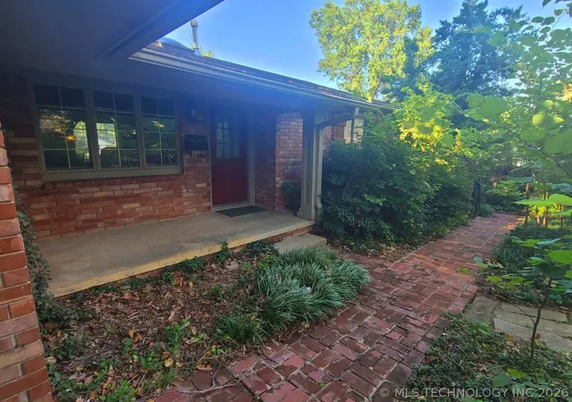 Photo 4 of Single family home for sale at 926 E 13th Street, Claremore, OK 74017 | MLS# 2626084 | Listing updated on 2026-09-14