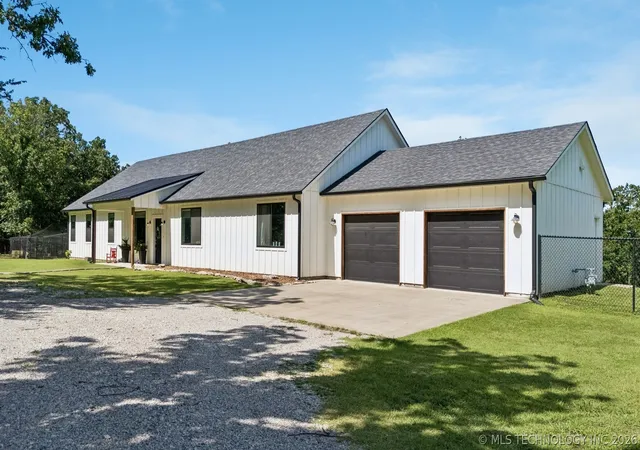 Photo 1 of Single family home for sale at 8116 Gary Dr, Tulsa, OK 74131 | MLS# 2626320 | Listing updated on 2026-09-28