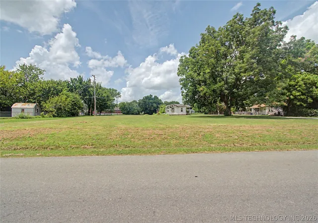 Photo 1 of Sale Pending at 408 Nw Main St, Checotah, OK 74426 | MLS# 2626142 | Listing updated on 2026-09-08