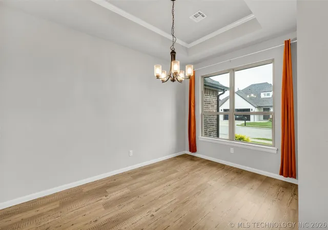 Photo 3 of Sale Pending at 1212 N Dogwood Ave W, Broken Arrow, OK 74012 | MLS# 2626281 | Listing updated on 2026-09-22
