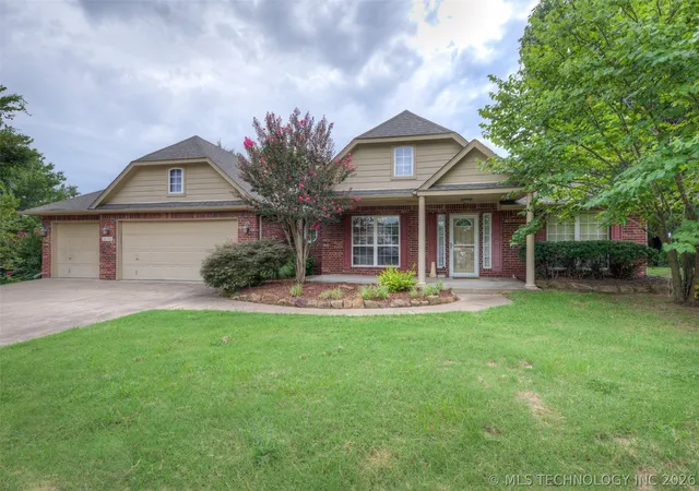 Photo 1 of Single family home for sale at 26382 E 111th Court, Coweta, OK 74429 | MLS# 2626417 | Listing updated on 2026-09-07