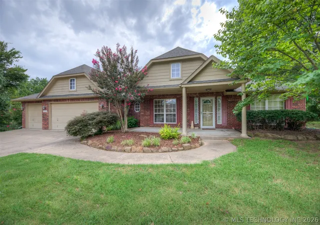 Photo 3 of Single family home for sale at 26382 E 111th Court, Coweta, OK 74429 | MLS# 2626417 | Listing updated on 2026-09-07