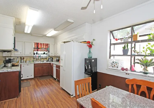 Photo 3 of Sale Pending at 9922 S 66th Eastavenue, Tulsa, OK 74133 | MLS# 2626451 | Listing updated on 2026-09-14