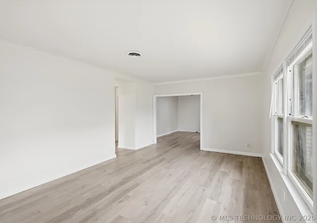 Photo 4 of Sale Pending at 545 E Young St, Tulsa, OK 74106 | MLS# 2623378 | Listing updated on 2026-09-09