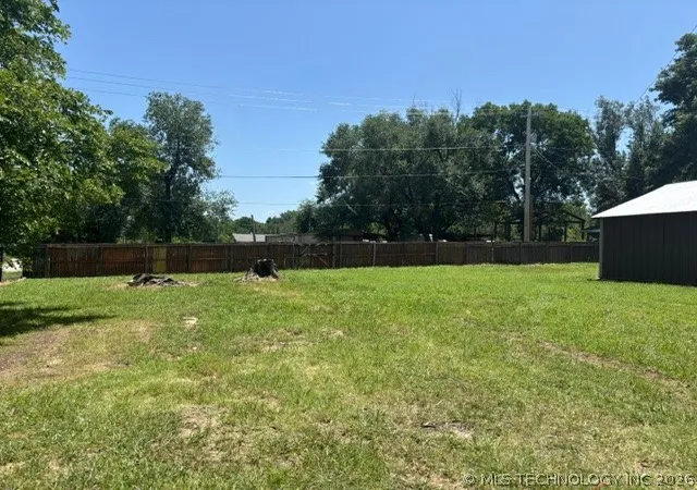 Photo 2 of Sale Pending at 501 Morton Ave, Ramona, OK 74061 | MLS# 2626404 | Listing updated on 2026-09-04