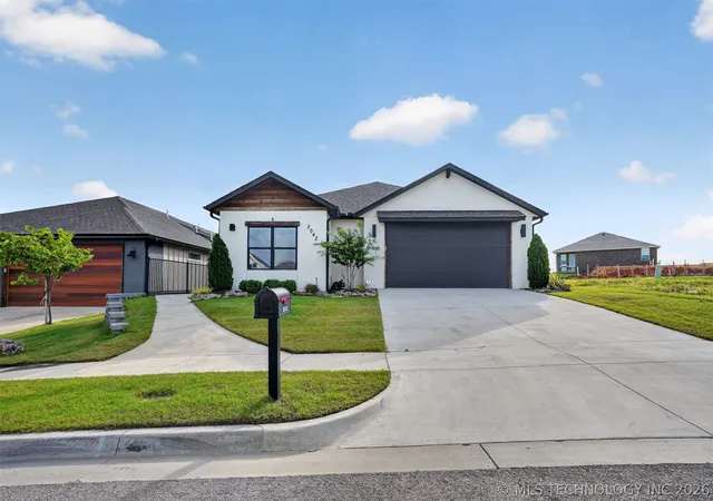 Photo 2 of Single family home for sale at 2042 E 130th Street, Jenks, OK 74037 | MLS# 2626263 | Listing updated on 2026-09-07