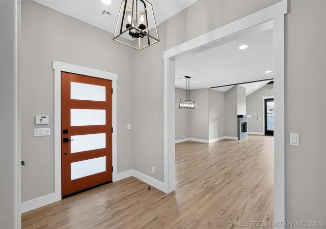 Photo 3 of Single family home for sale at 2042 E 130th Street, Jenks, OK 74037 | MLS# 2626263 | Listing updated on 2026-09-07