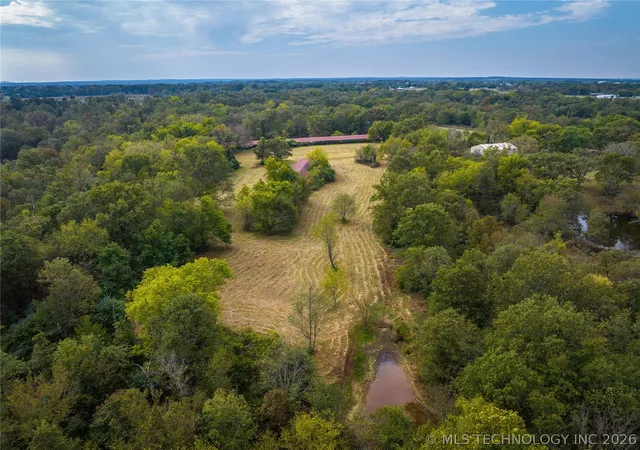 Photo 3 of Single family home for sale at 56826 710 Road, Colcord, OK 74338 | MLS# 2626573 | Listing updated on 2026-09-14