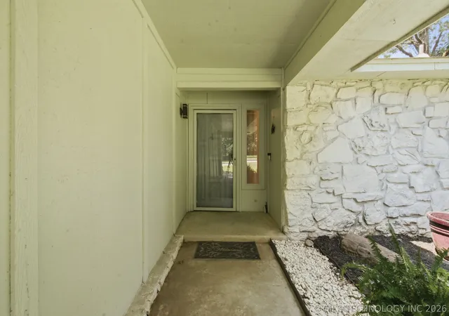 Photo 4 of Single family home for sale at 503 W 33rd Street, Sand Springs, OK 74063 | MLS# 2626551 | Listing updated on 2026-09-10