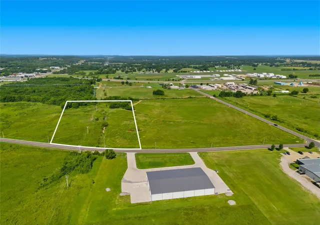 Photo 4 of Land for sale at 171 Main Pkwy, Tahlequah, OK 74464 | MLS# 2626487 | Listing updated on 2026-09-15