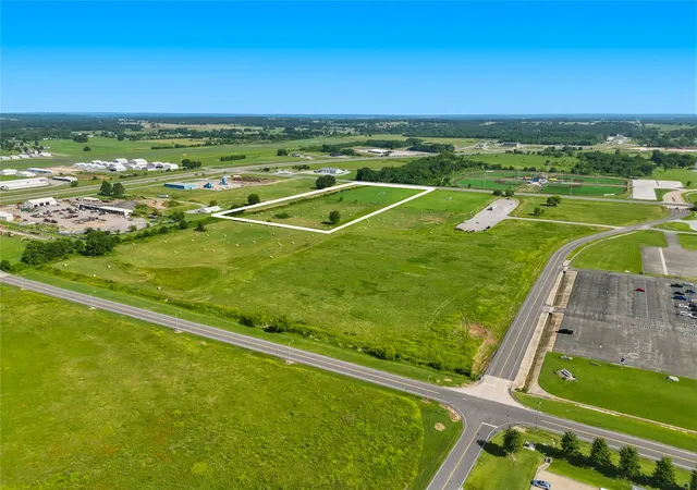 Photo 3 of Land for sale at 1051 W Allen Rd, Tahlequah, OK 74464 | MLS# 2626472 | Listing updated on 2026-09-15